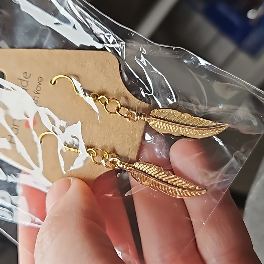 🪶 Feather earrings -gold - Picture 2 of 3